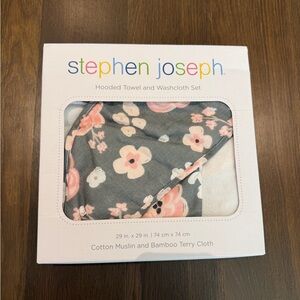 Stephen Joseph Hooded Towel & Washcloth Set - Gray with Pink Floral
